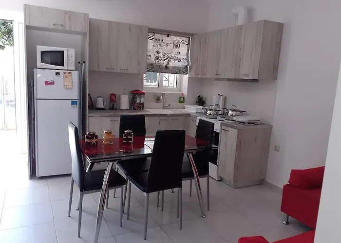 Maria's House Diakopto